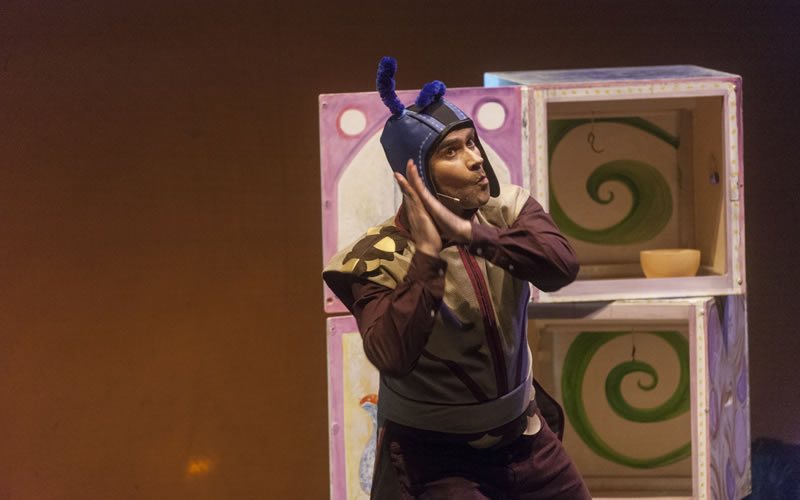 bichejos_002 bichejos_002