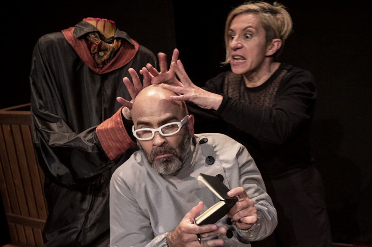 Bambalúa teatro estrena el espectáculo inquietante en Cultural Cordón Bambalúa teatro estrena el espectáculo inquietante en Cultural Cordón