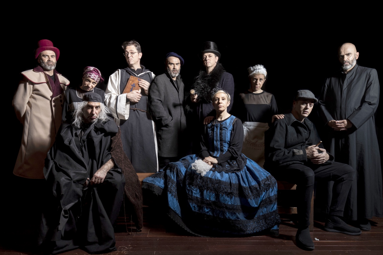 Bambalúa taetro estrena el espectáculo Inquietante en Cultural Cordón