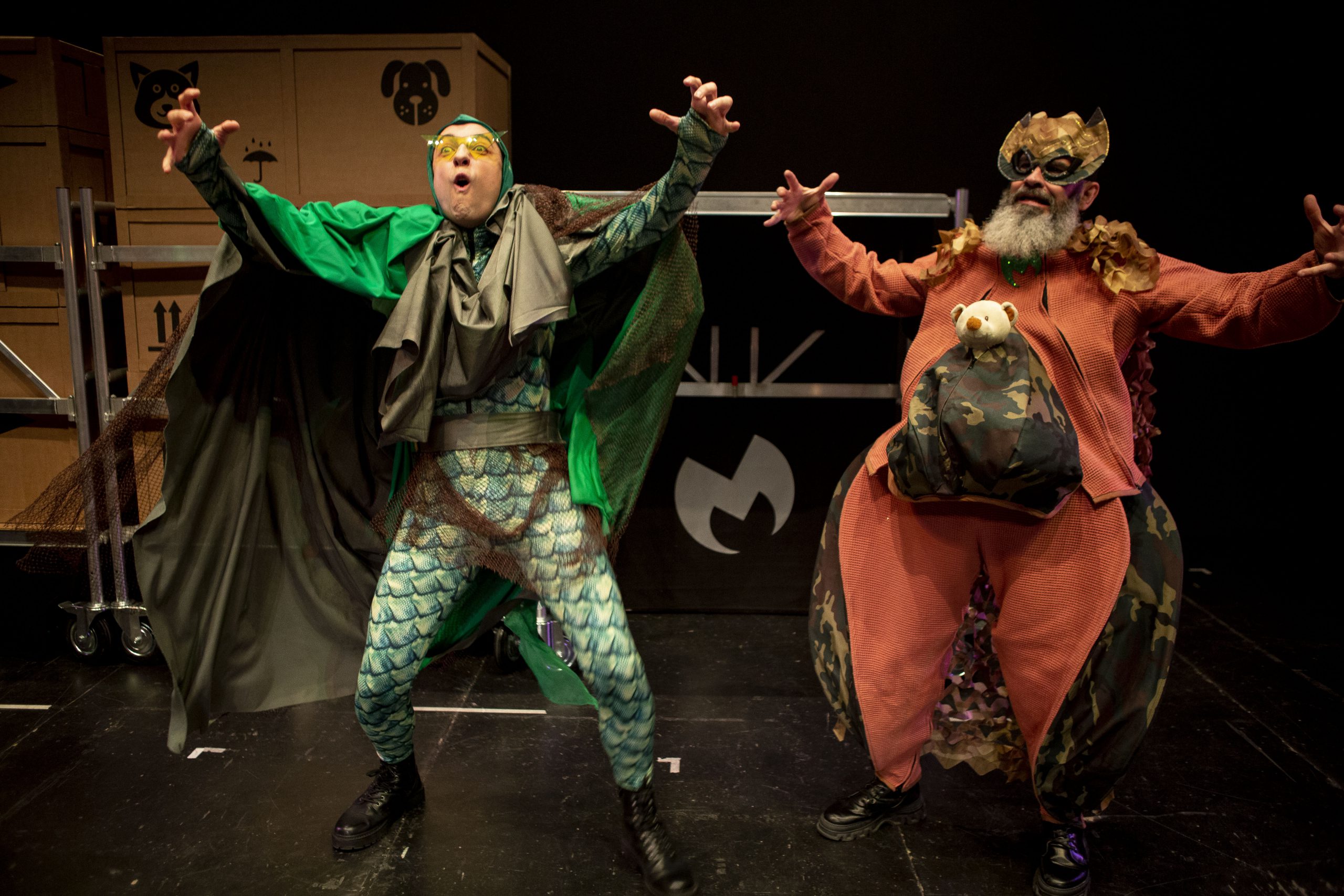 Bambalúa teatro, Superchica Bambalúa teatro, Superchica