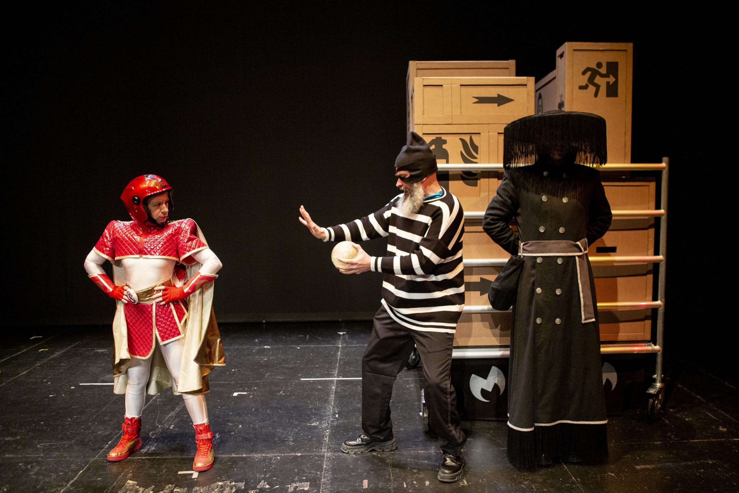 Bambalúa teatro, Superchica Bambalúa teatro, Superchica