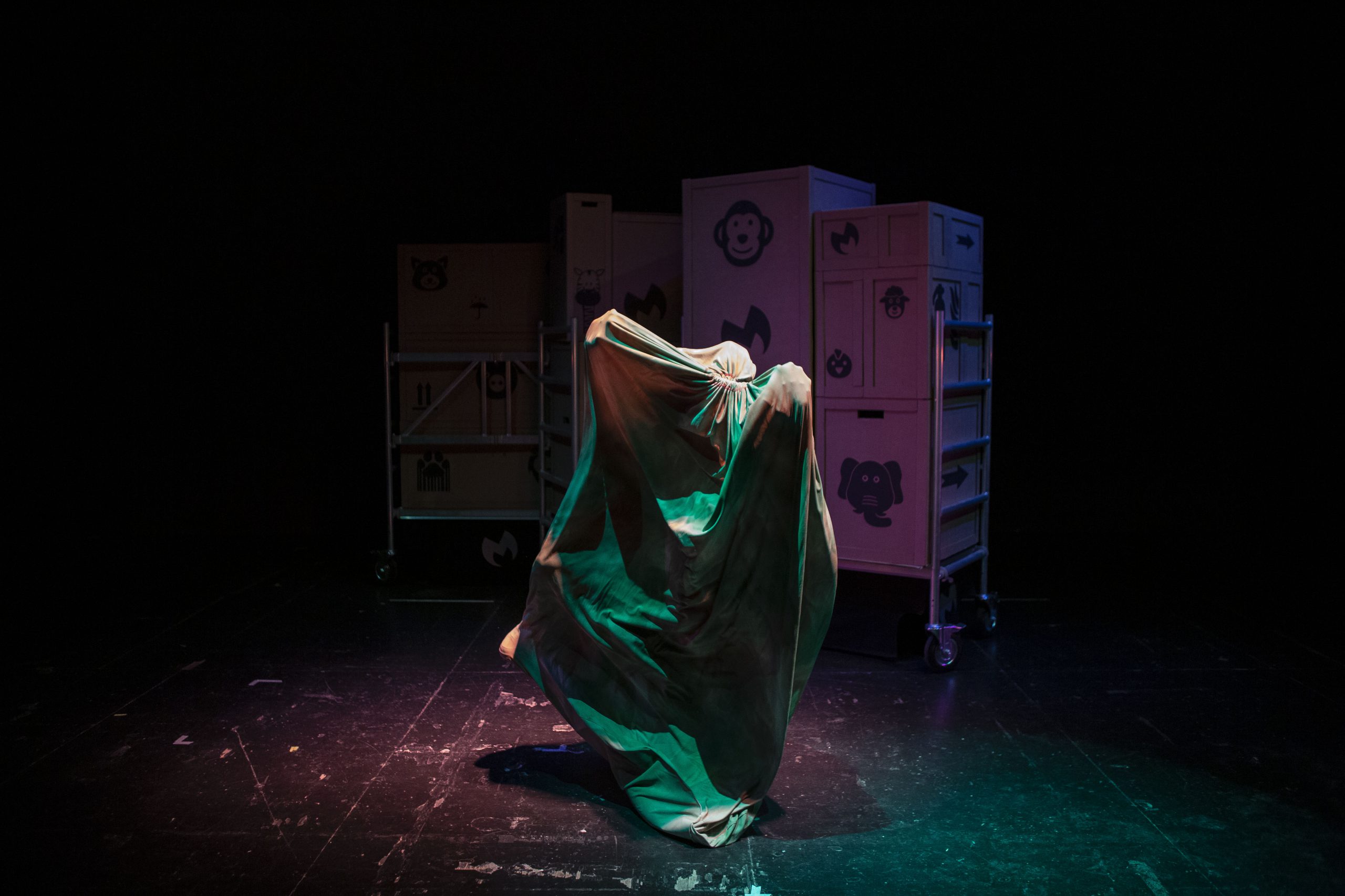 Bambalúa teatro, Superchica Bambalúa teatro, Superchica