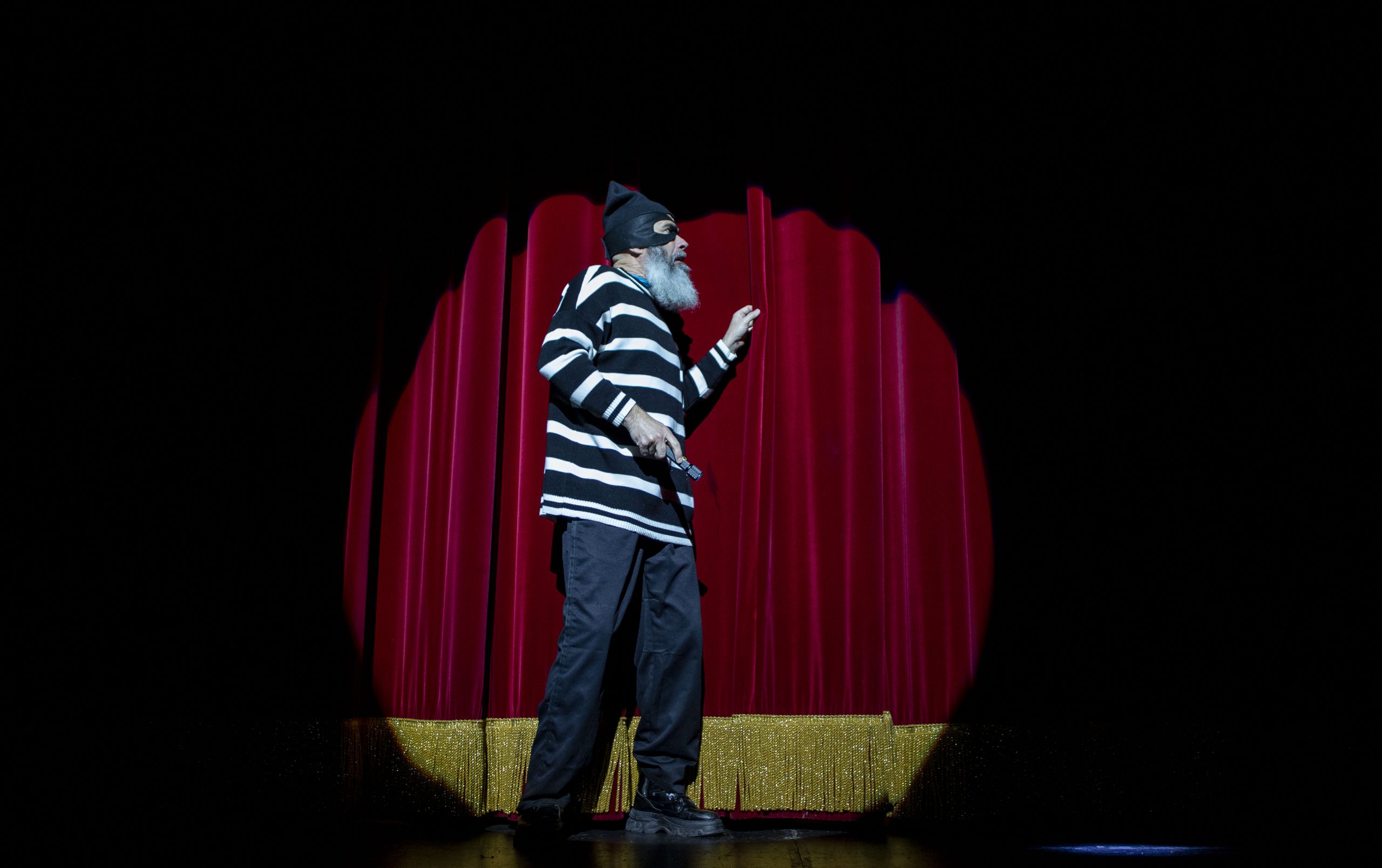 Bambalúa teatro, Superchica Bambalúa teatro, Superchica